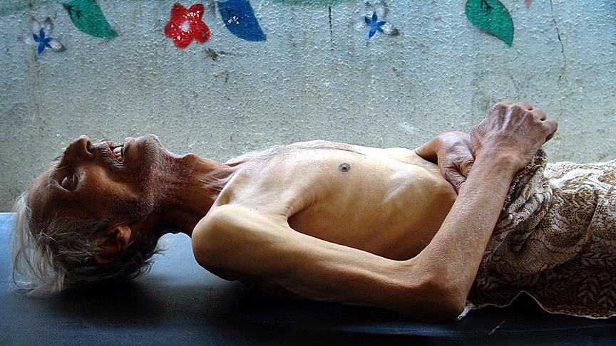 UN warns of 'surrender or starve' strategy in Syria