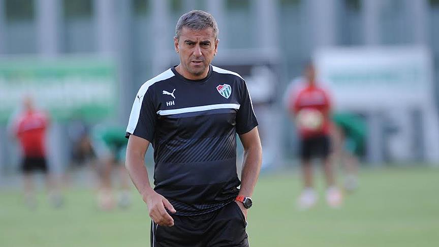 Bursaspor Teknik Direktörü Hamzaoğlu: Gelen olacağını sanmıyorum ama giden oyuncular olabilir