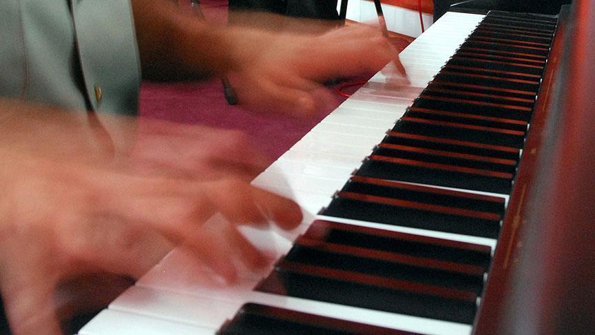Music may lessen symptoms in cancer patients