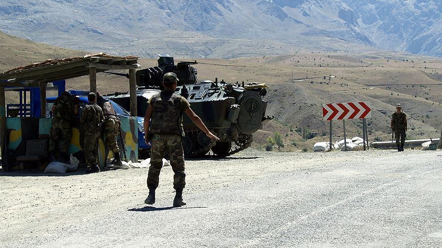 5 soldiers, guard martyred in Turkey's Bitlis province