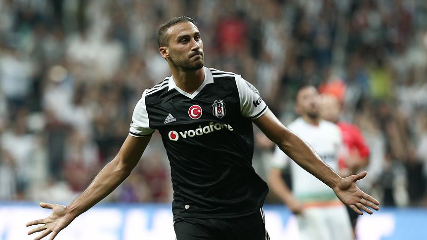 Cenk Tosun: Sezona galibiyetle başladığımız için mutluyuz
