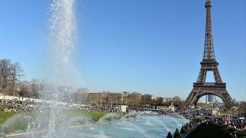 France: Baisse "sans précédent" de l'activité touristique à Paris