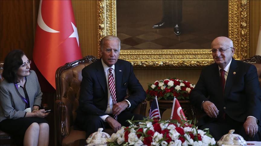 Началась встреча спикера парламента Турции и вице-президента США 