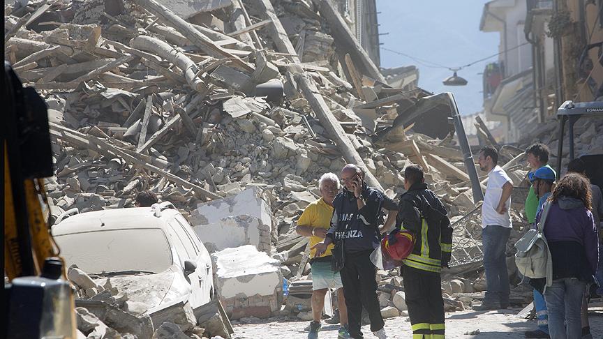 İtalya'daki depremde hayatını kaybeden kişi sayısı 159'a yükseldi