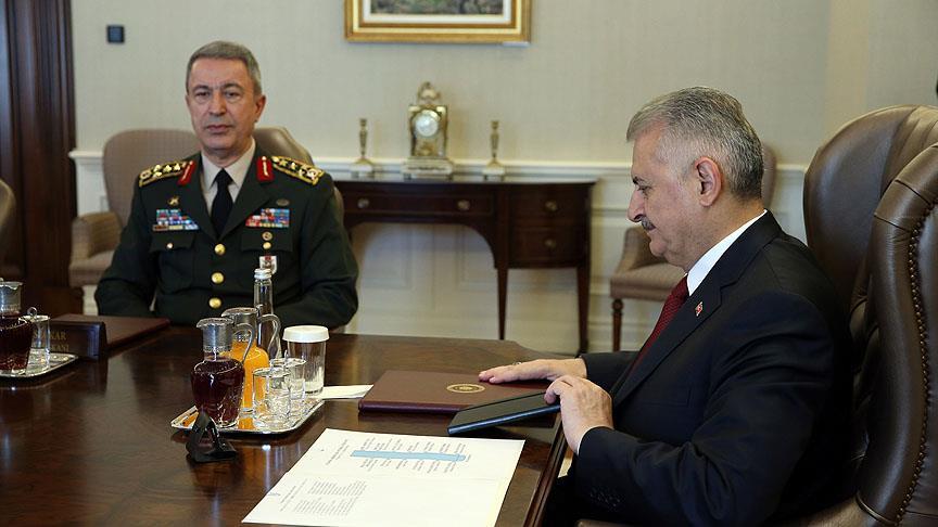 Başbakan Yıldırım Akar ve Fidan'ı kabul edecek