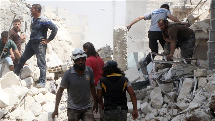 Zračni napad u Halepu: Poginulo 15 članova jedne porodice, uključujući devetero djece