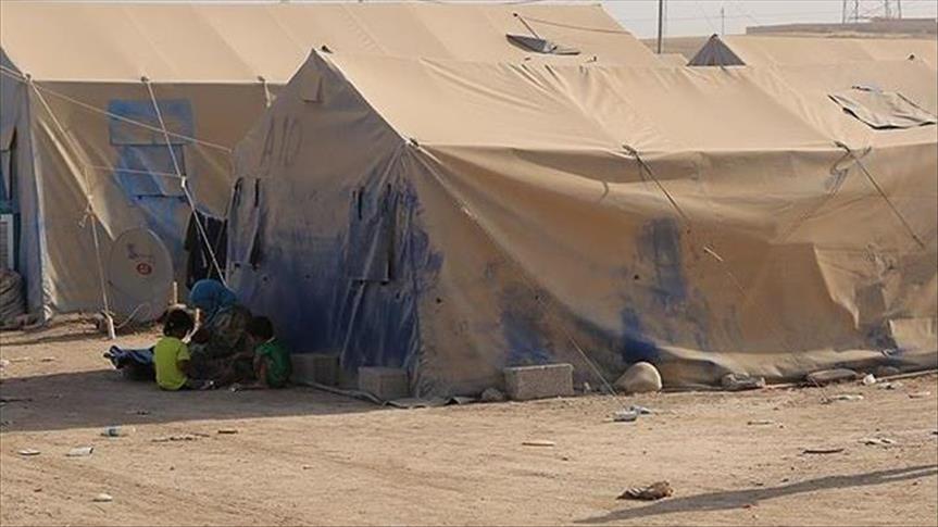 Suicide bombing kills 2 in northern Iraq refugee camp