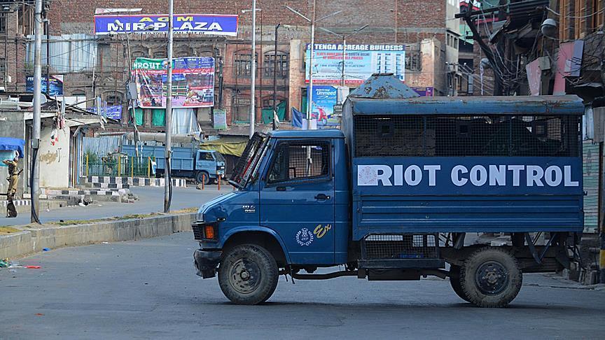 Kashmir arrests 'show India's impatience at protests'