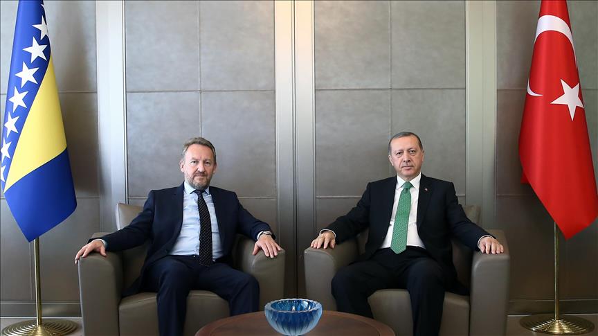 U Istanbulu održan sastanak Erdogan-Izetbegović