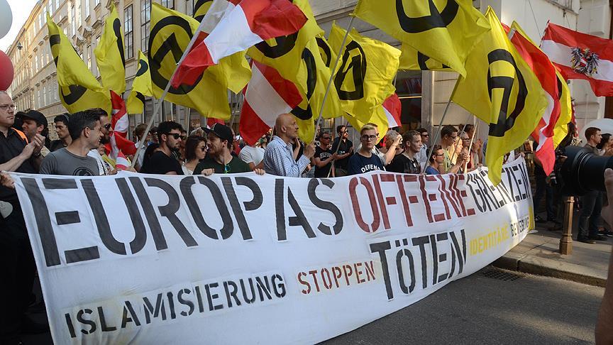 Avusturya'da 'İslamlaşma' karşıtı eylem