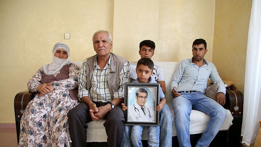 PKK'nın katlettiği doktorun ailesinin acısı dinmiyor