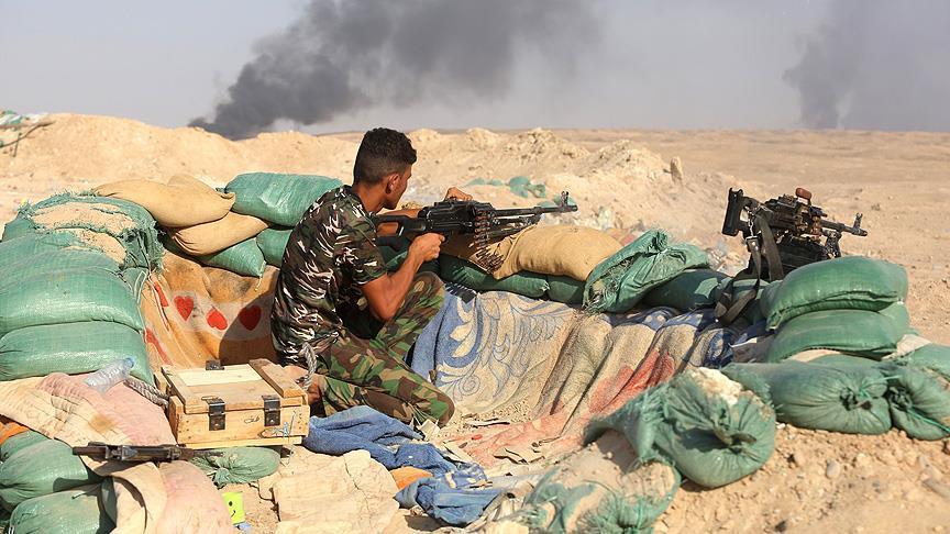 Shia militia hands over parts of Tikrit to Iraqi army