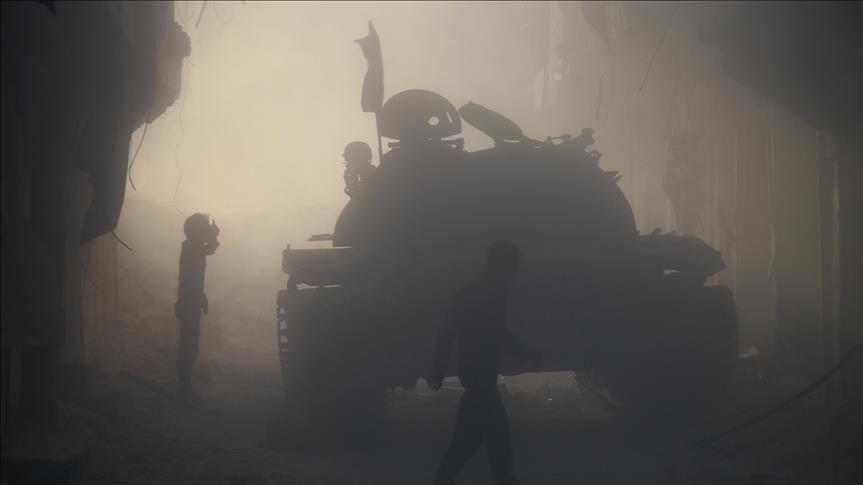 Syrie: Un baril de chlore largué sur un quartier d'Alep : Cent civils asphyxiés 