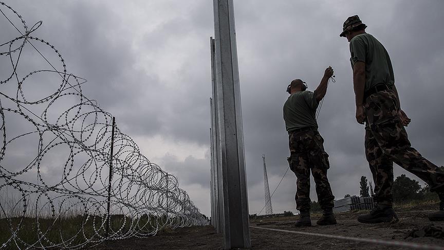 Norway's fence to guard Arctic route against refugees