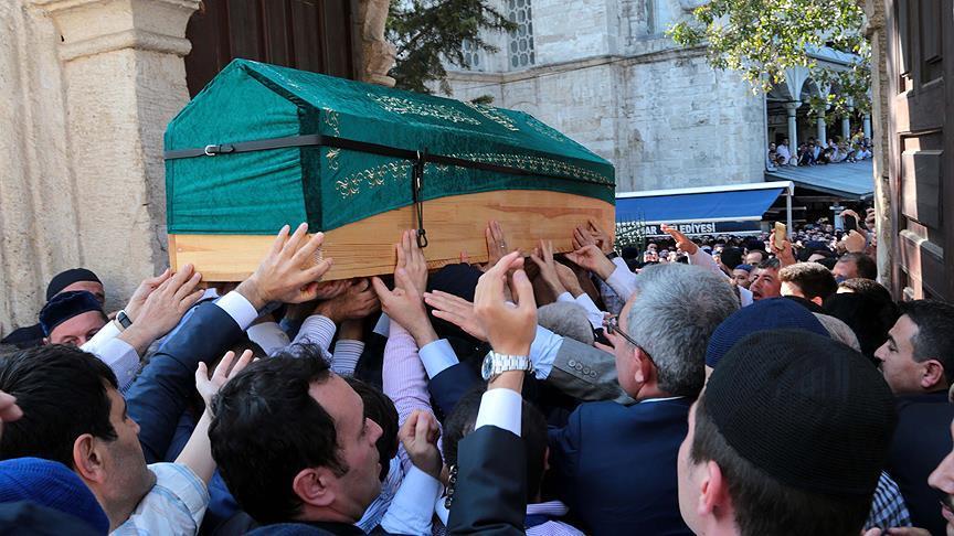 Eski Bakan Denizolgun son yolculuğuna uğurlandı