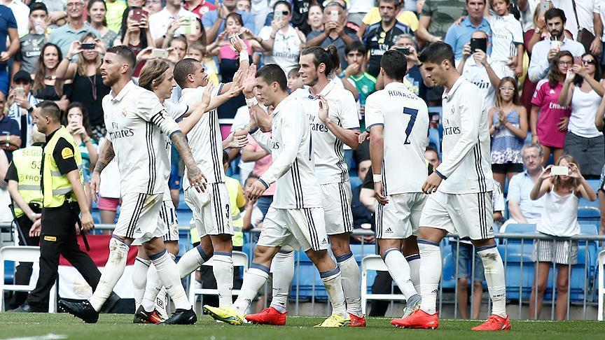 في ليلة عودة رونالدو.. ريال مدريد يعتلي "الليغا" مؤقتًا بخماسية