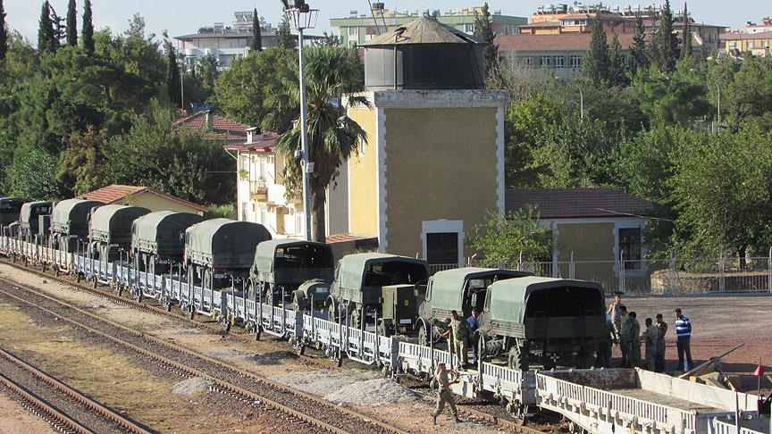 İstanbul'dan 58 askeri araç daha Gaziantep'e getirildi