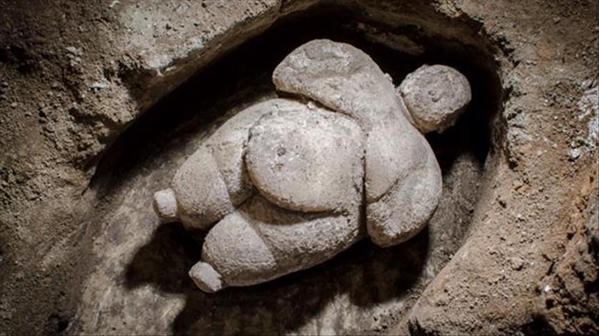Neolithic figurine discovered in Turkey’s ancient city 