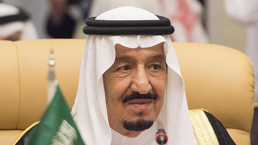 Suudi Arabistan Kralı Selman: Hac ibadeti siyasi hedef aracı olmamalı