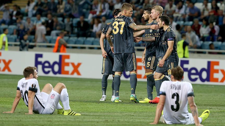 Europa League: Last-minute goal saves Fenerbahce 