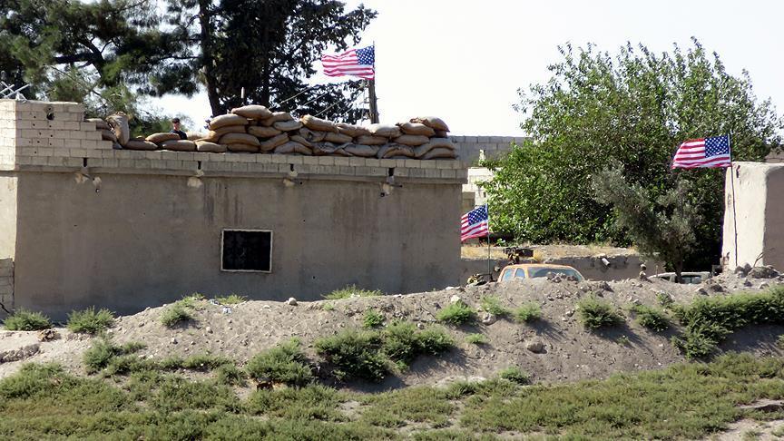 Боевики PYD в Сирии продолжают использовать для прикрытия флаг США