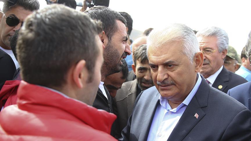 Başbakan Yıldırım'dan Doğubayazıt'a taziye ziyareti
