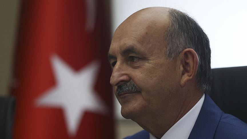Bakan Müezzinoğlu: Asgari ücretli bin 300 liranın altında maaş almayacak