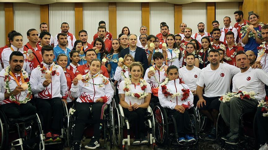 Паралимпийская сборная Турции вернулась на родину 