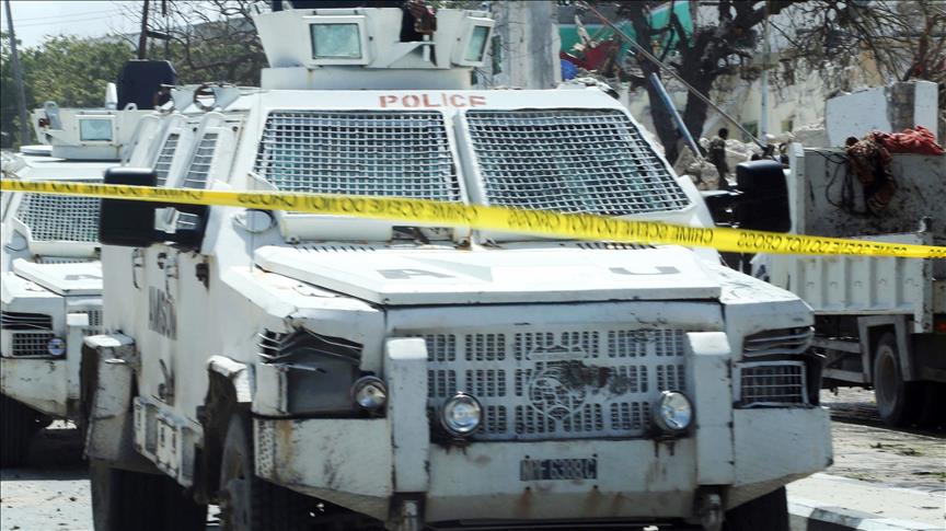 Car bomb blast in Mogadishu kills 3, injures 4 