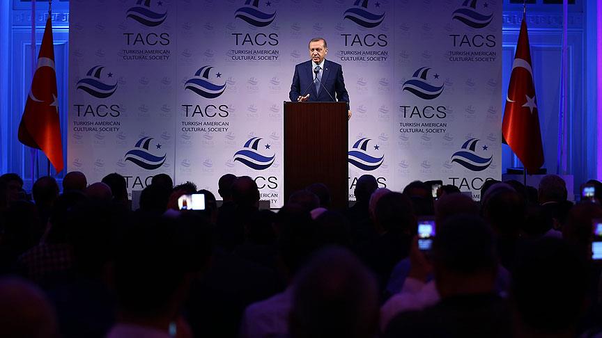Cumhurbaşkanı Erdoğan: Türk milleti silahla güç devşirmeye çalışanlara büyük bir ders verdi