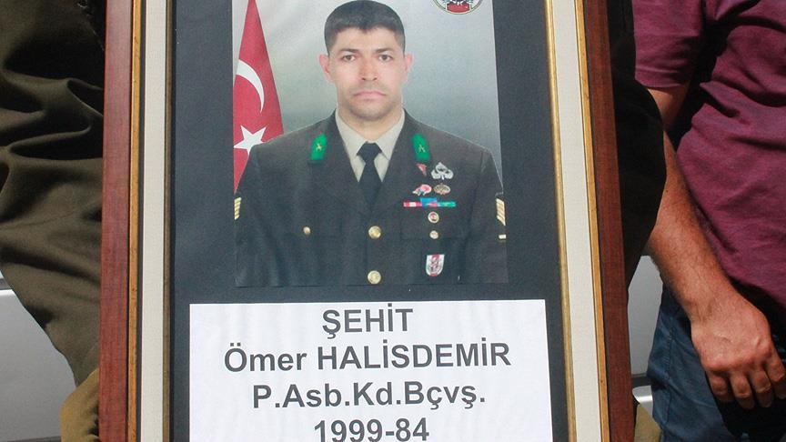 'Ömer Halisdemir mısralara sığmıyor'