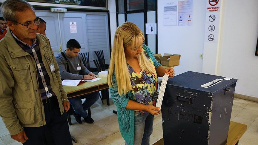 Bosnian Serbs voting in illegal 'holiday' referendum