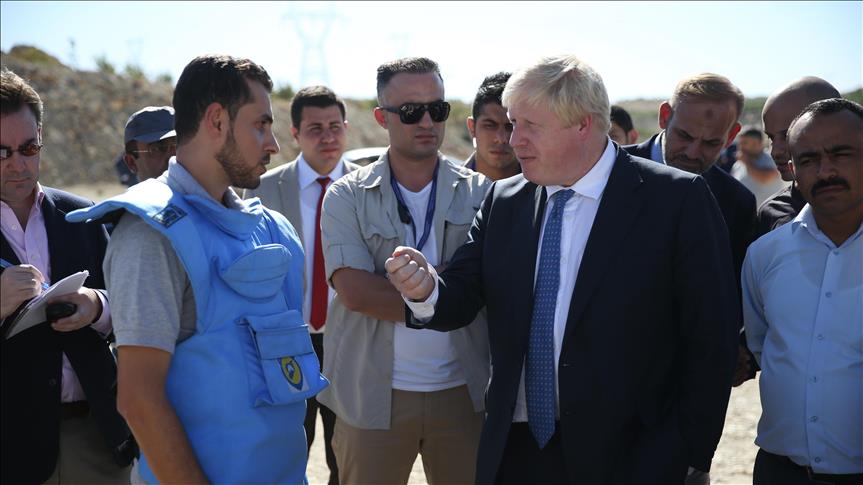 UK foreign secretary visits refugee camp in SE Turkey