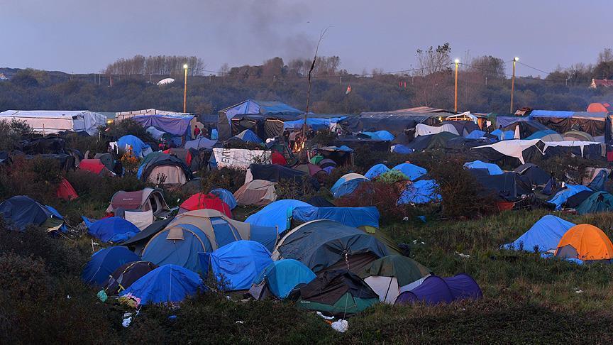 Во Франции хотят закрыть еще один лагерь для беженцев 