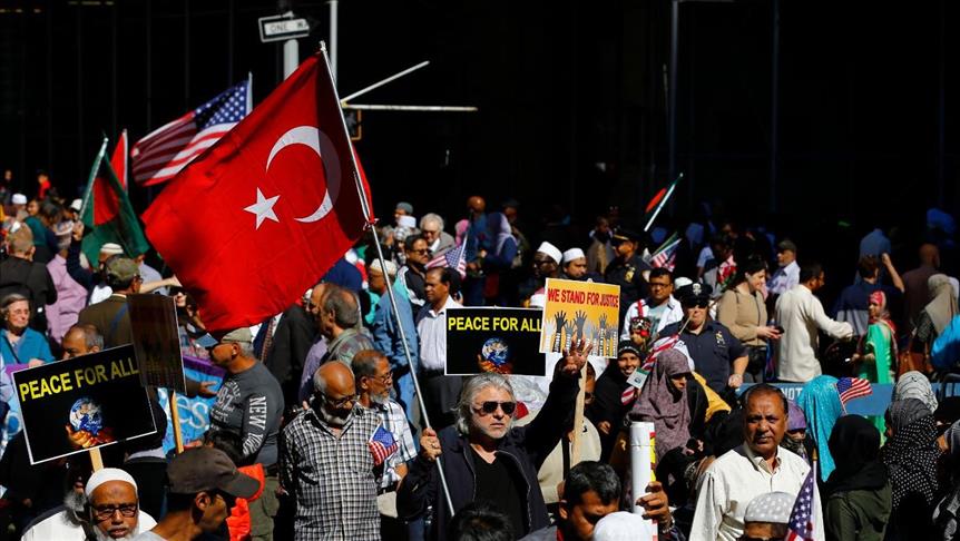 نيويورك تشهد مسيرة بمناسبة "يوم المسلم الأمريكي" 