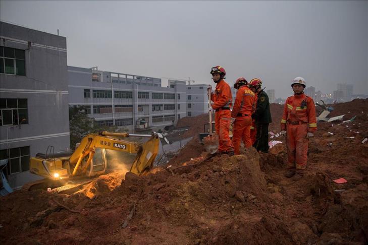 Chine : Dix-huit morts après une explosion de gaz dans une mine de charbon