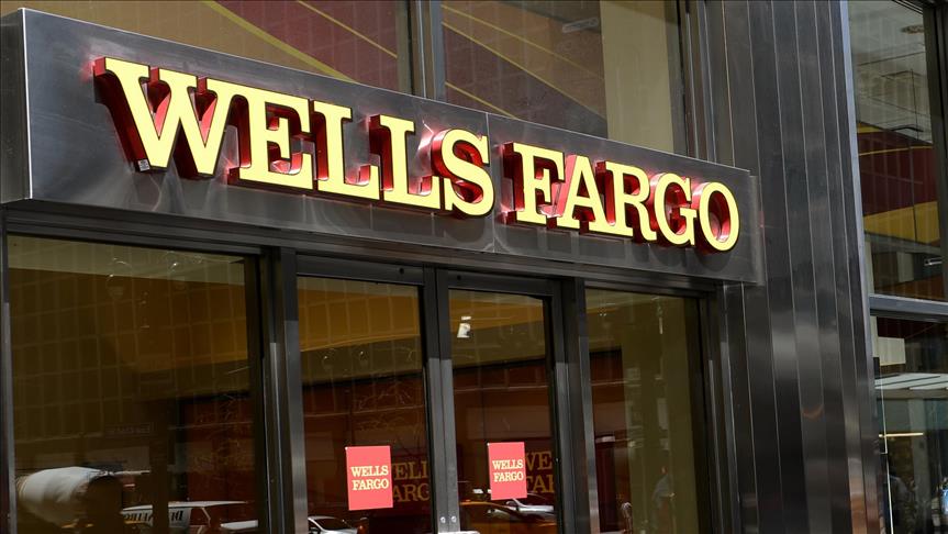 Wells Fargo CEO hammered at congressional hearing