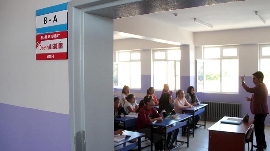 Şehitlerin isimleri sınıflarda yaşatılıyor 