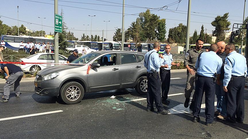 2 Israelis, Palestinian shooter killed in attack