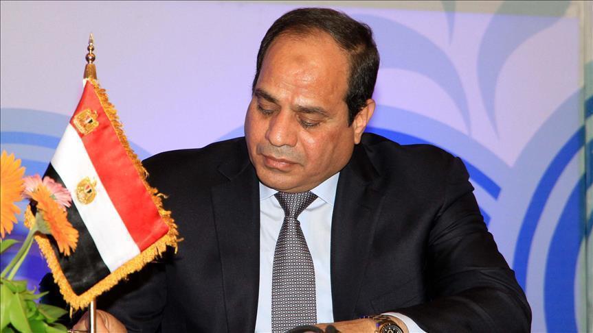 "السيسي" يوافق على تملك عاهل البحرين أراضٍ في سيناء المصرية