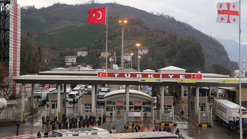 Gümrük ve Ticaret Bakanı Tüfenkci: Önümüzdeki günlerde Sarp Sınır Kapısı'nın temelini atacağız