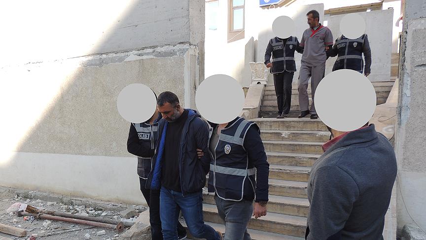 Cinayeti 'yanmamış kumaş parçası' çözdü