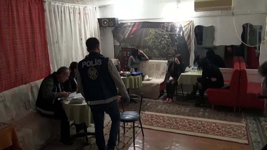 Aydın'da fuhuş operasyonunda 16 kişi tutuklandı