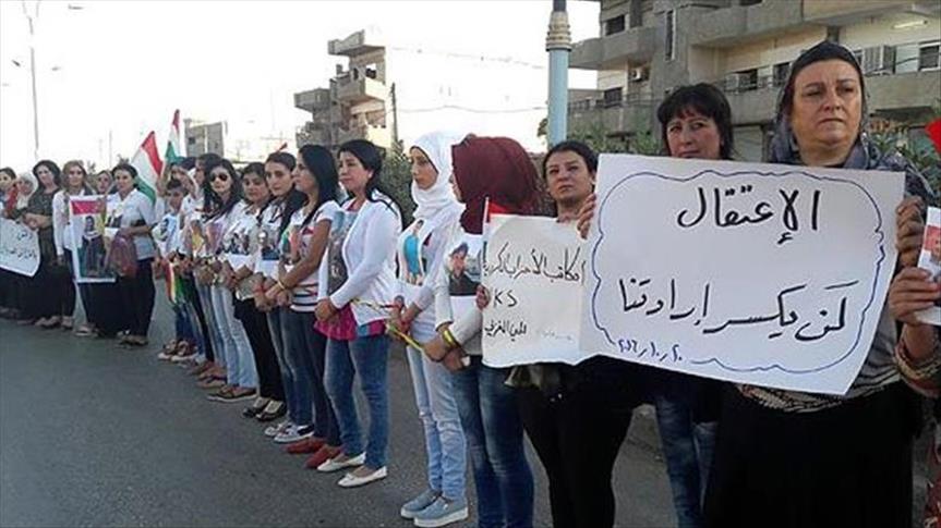 نساء في القامشلي السورية ينددن بممارسات "ب ي د" 