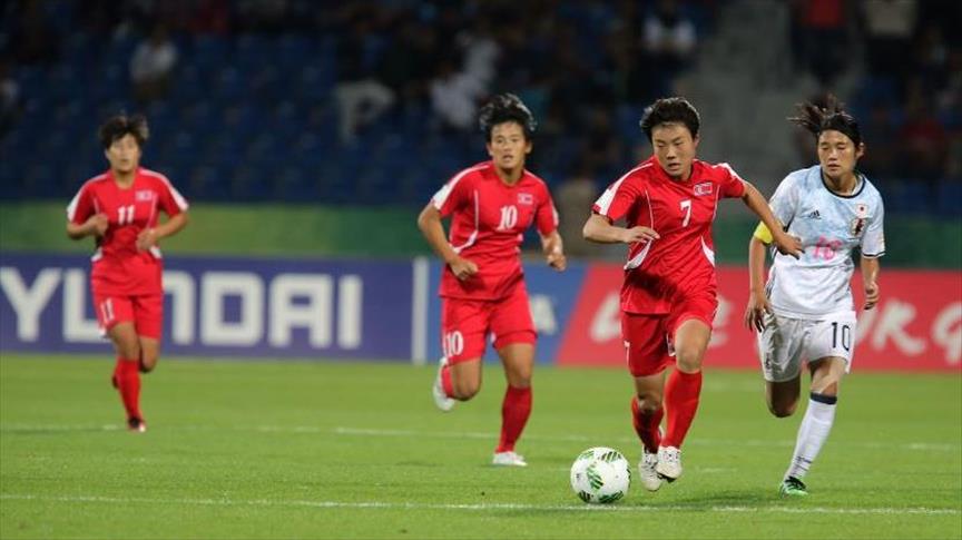 مدرب كوريا الشمالية: تركيز اللاعبات وراء التتويج بالمونديال 