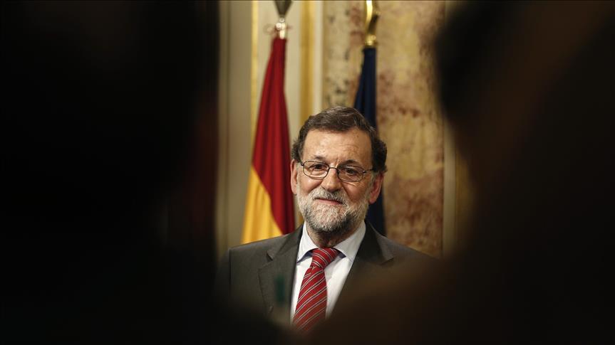 Spain's Socialists to make way for Rajoy government