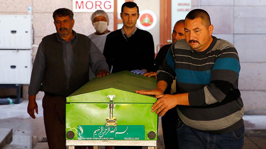 Alaşehir'de ölü bulunan kayıp kız çocuğunun cesedi ailesine teslim edildi