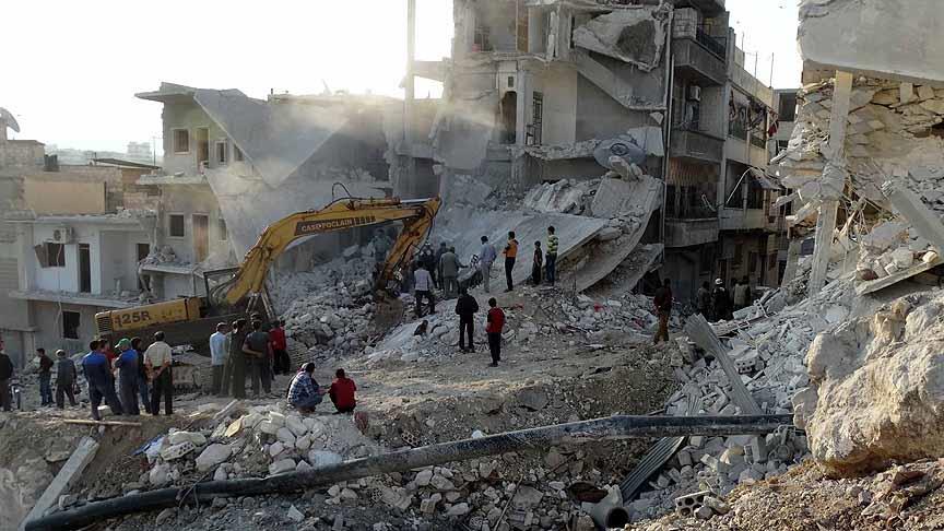 Suriye'de rejim uçaklarının saldırısında 5 kişi öldü 
