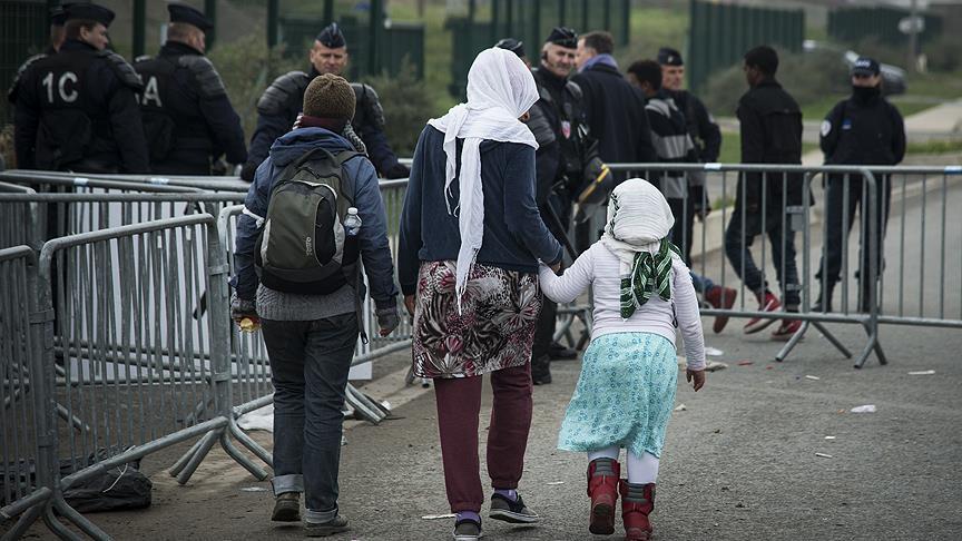 UN: Dvije stotine djece bez roditelja iz kampa "Džungla" poslano u Veliku Britaniju