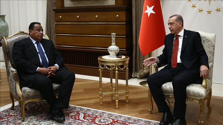 أردوغان يستقبل وزير الخارجية السوداني بأنقرة 